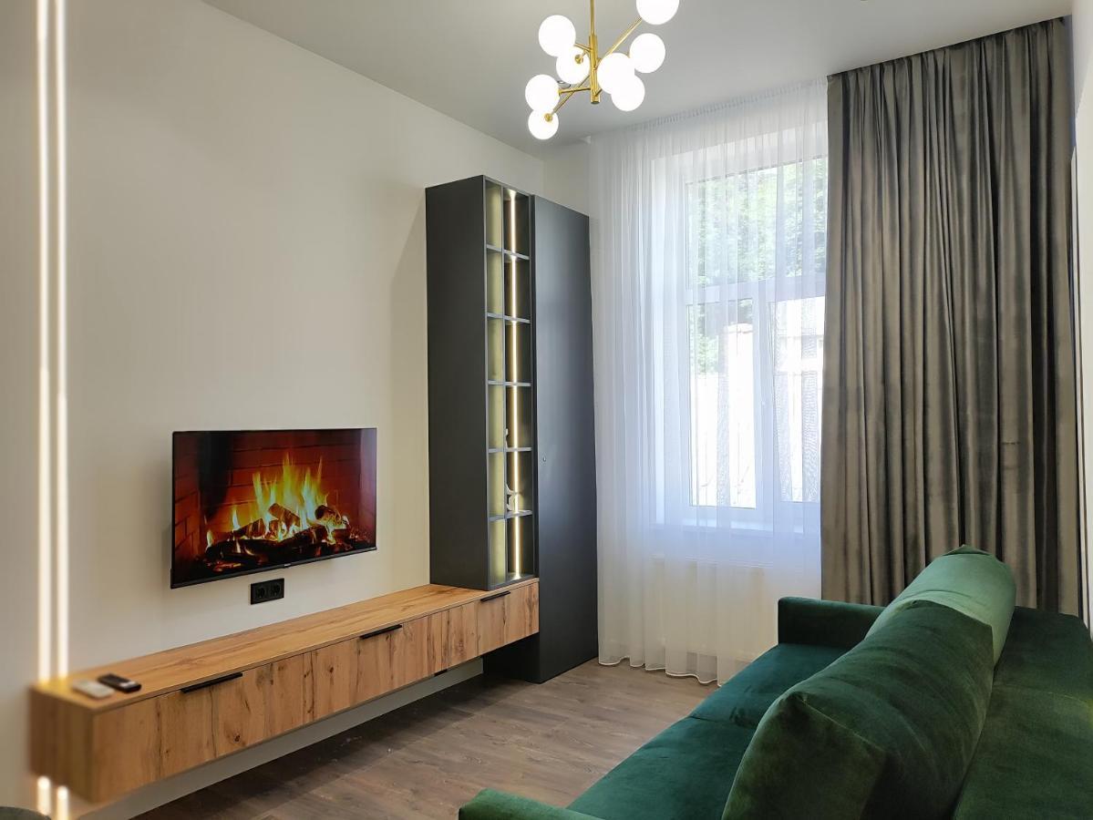 "M&D Apartmentslviv" Old City Pylnykarska,4 6Person Extérieur photo
