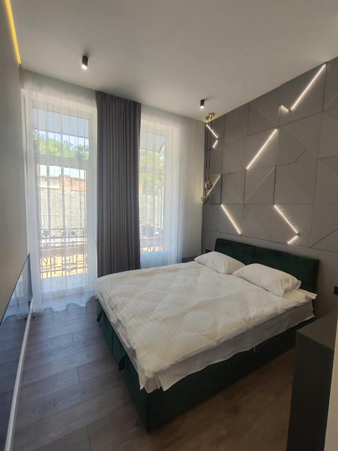 "M&D Apartmentslviv" Old City Pylnykarska,4 6Person Extérieur photo