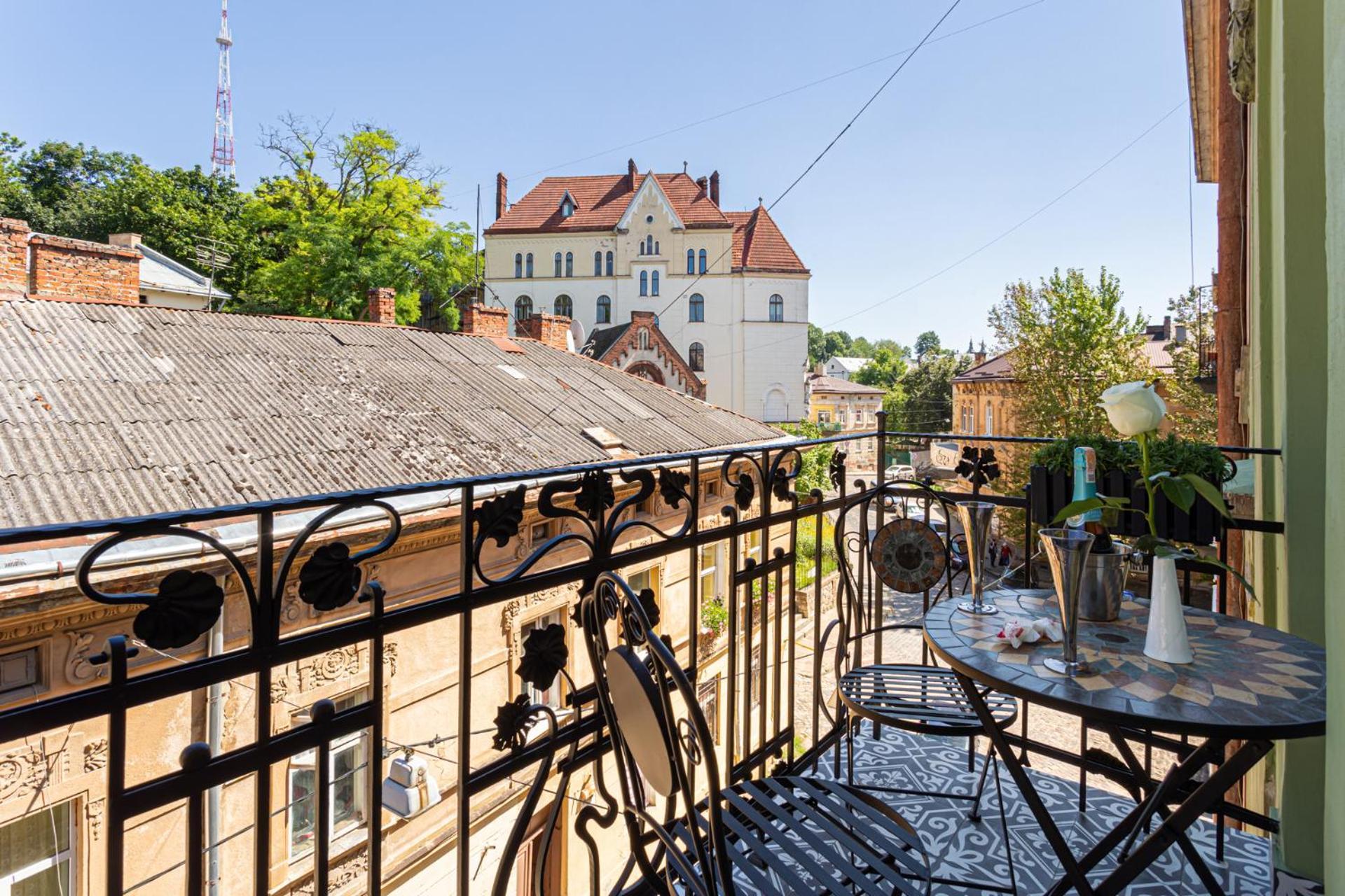 "M&D Apartmentslviv" Old City Pylnykarska,4 6Person Extérieur photo